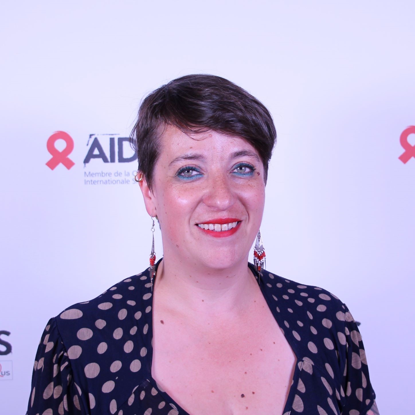 Camille Spire portrait présidente de AIDES